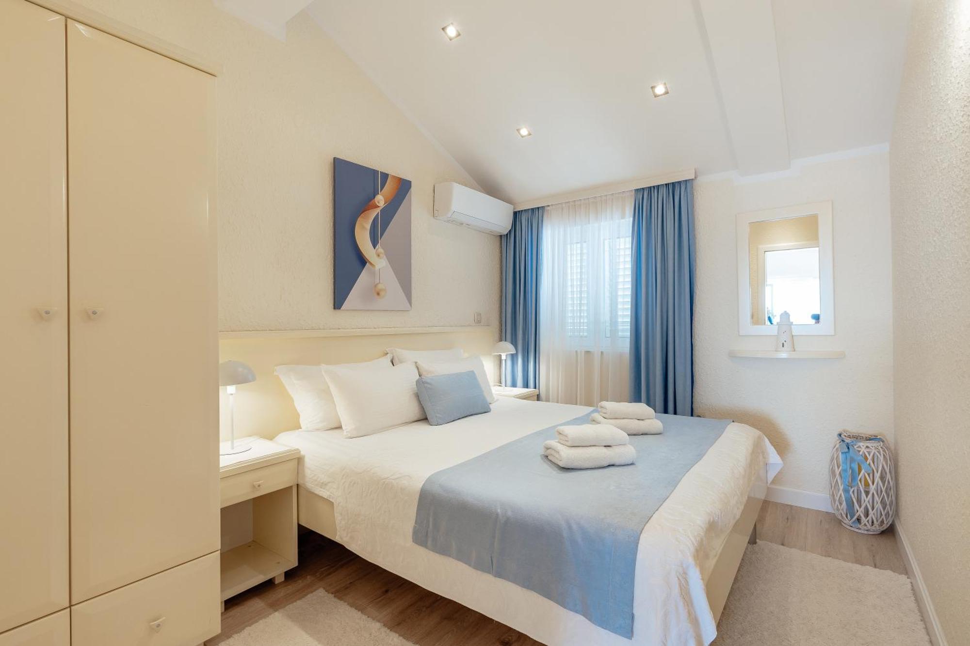 Apartments Porobic Herceg Novi Ngoại thất bức ảnh