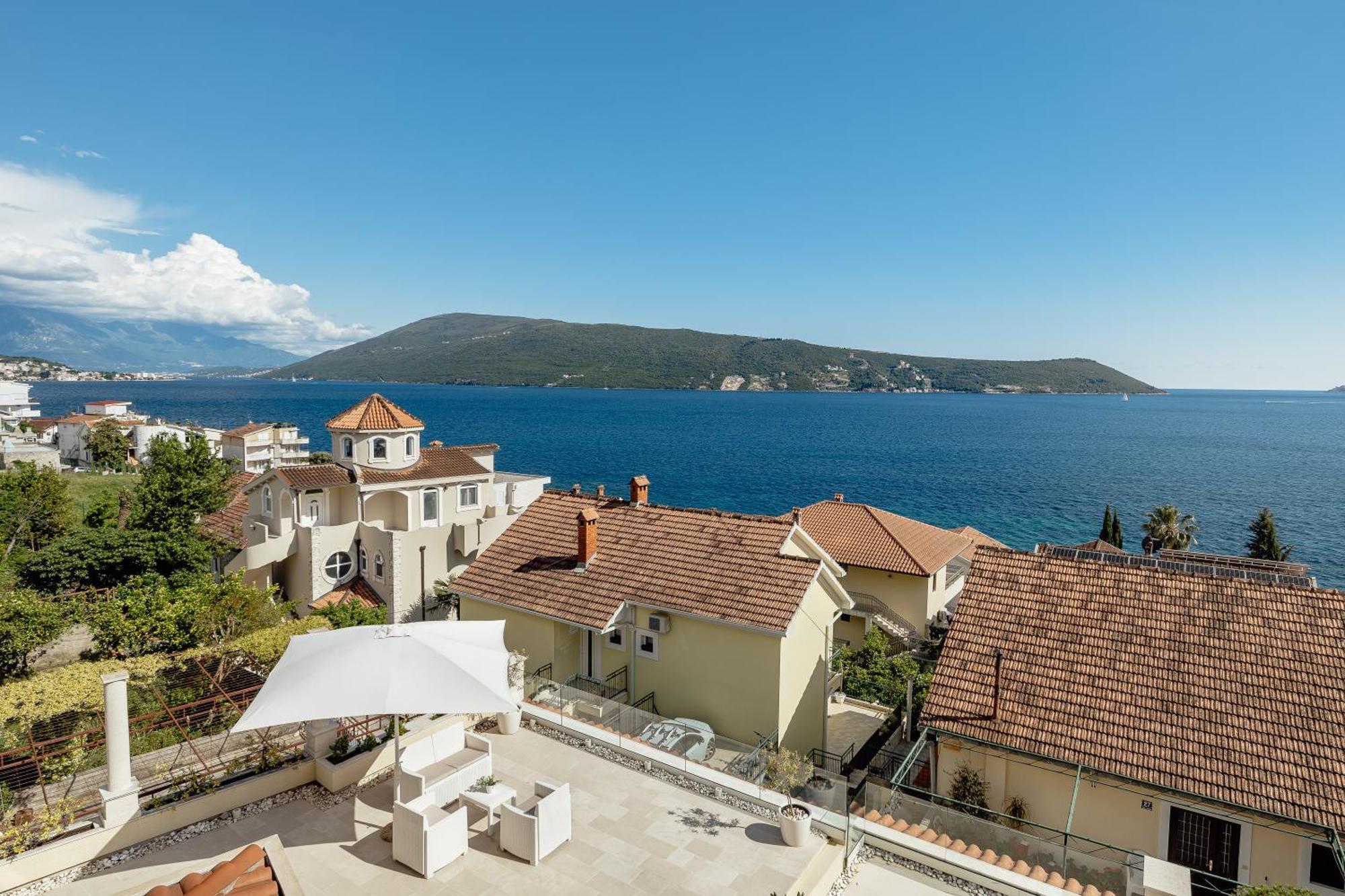 Apartments Porobic Herceg Novi Ngoại thất bức ảnh