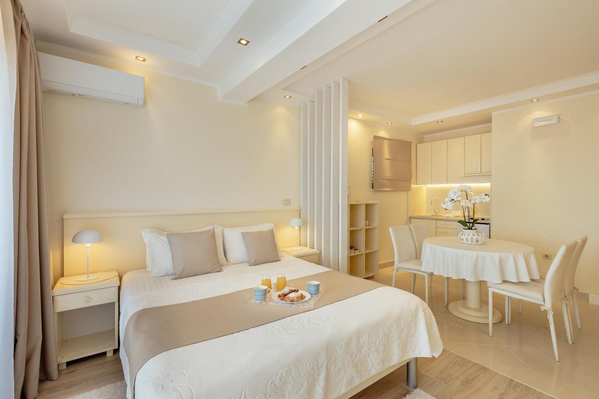 Apartments Porobic Herceg Novi Ngoại thất bức ảnh